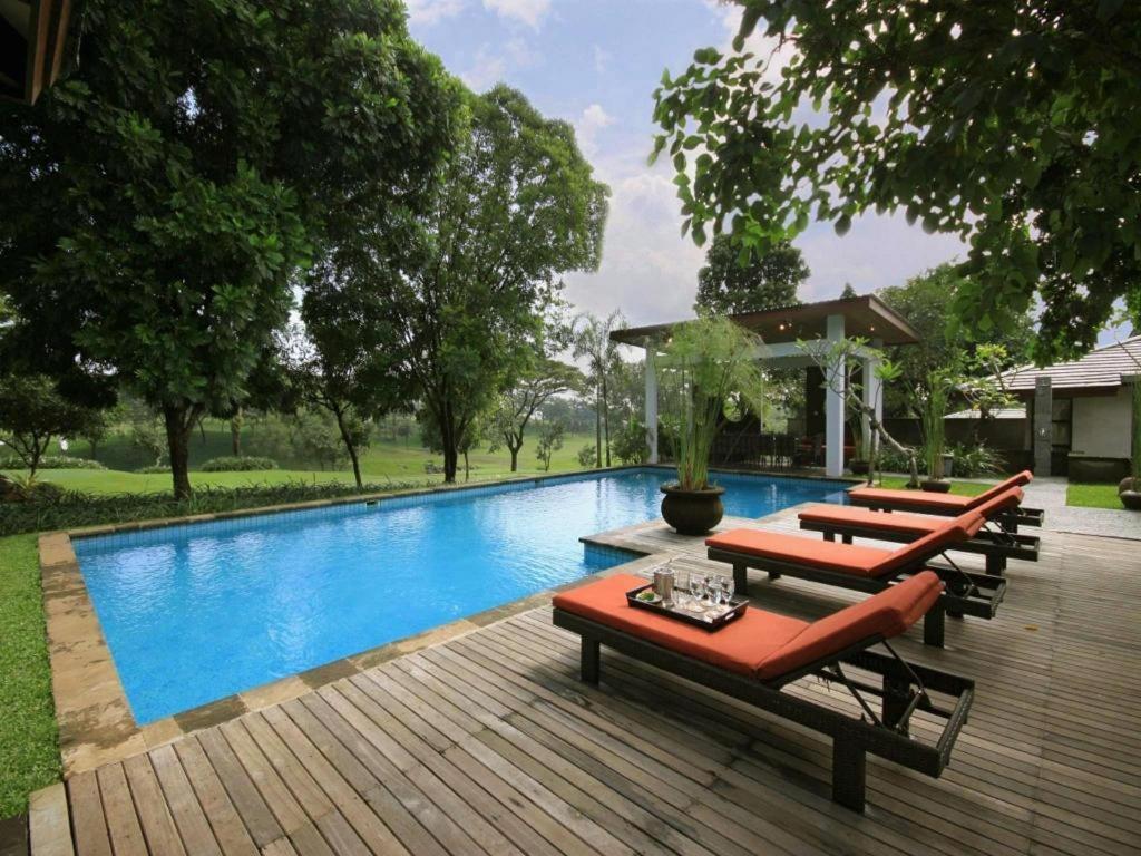 Taman Dayu Golf Club And Resort Prigen Eksteriør billede